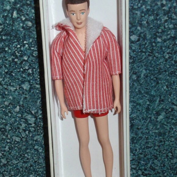 "Barbie's Boyfriend Ken" Hallmark Christmas Ornament With Box From 2009 - GIFT! - Picture 3 of 6